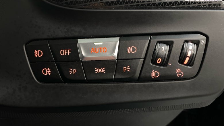 BMW 1 Series 118i Sport 5dr Step Auto Petrol Hatchback